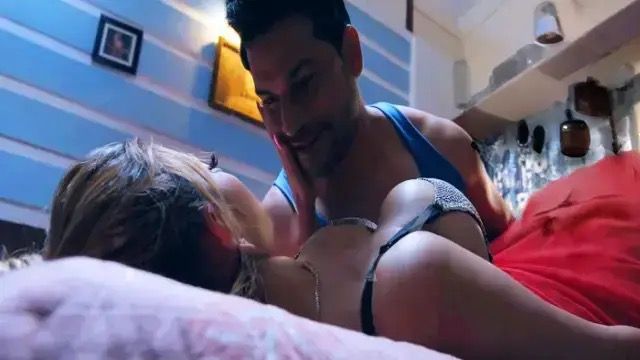 Chuimui 2024 Sutraflix Hindi Sex Web Series S01E01